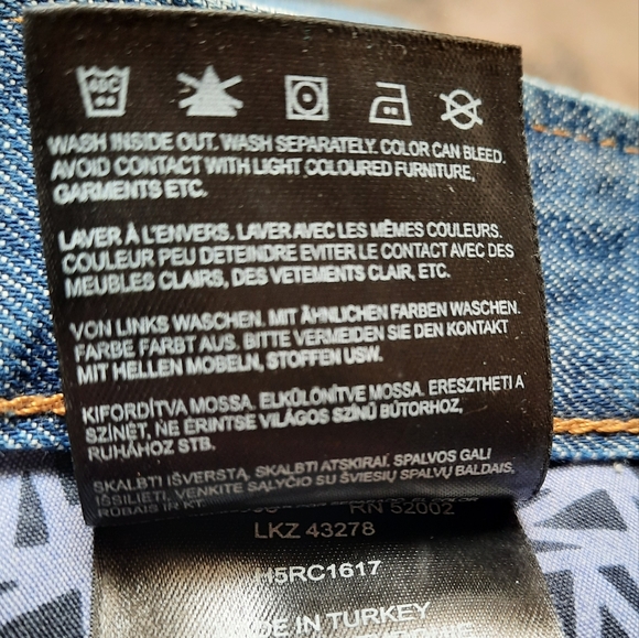 New, Never Worn ☆ Mexx Boyfriend Straight Leg Jean Size 34 - Picture 10 of 10